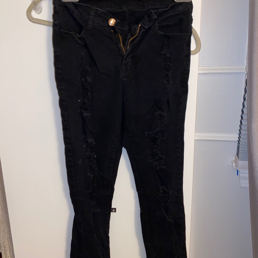 Ripped black jeans